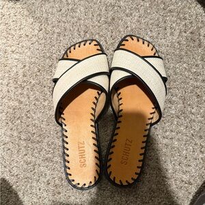 SCHUTZ Women's Black and Cream Slide Sandals